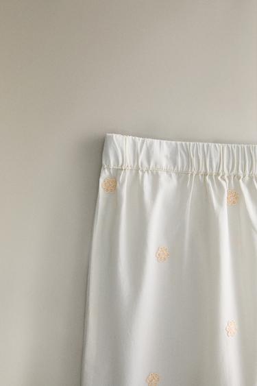 PANTALON COTON FLEURS BRODÉES - Écru de Zara - Image 1