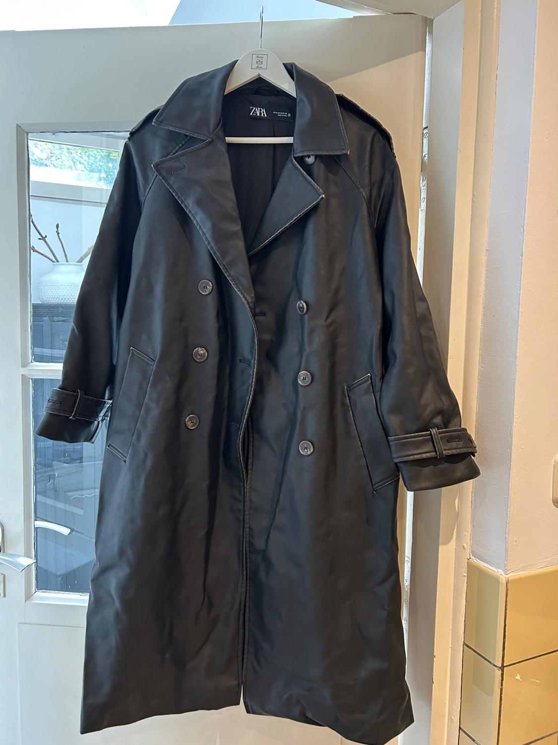 DISTRESSED LEATHER EFFECT TRENCH COAT - Image 3