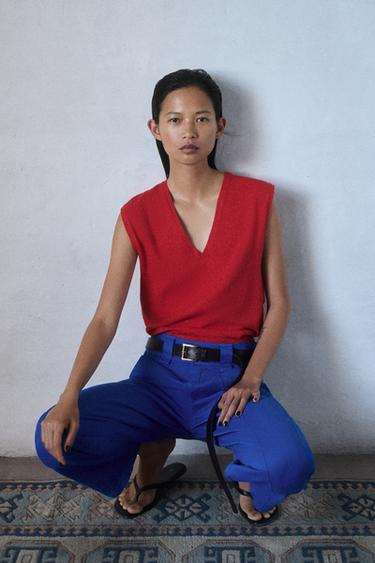 VST V NCK 16 - Red by Zara