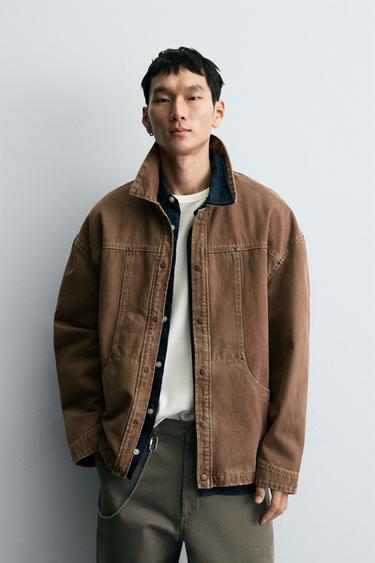 WASCHEFREKT-OVERSHIRT MIT STRUKTUR - Hellbraun von Zara