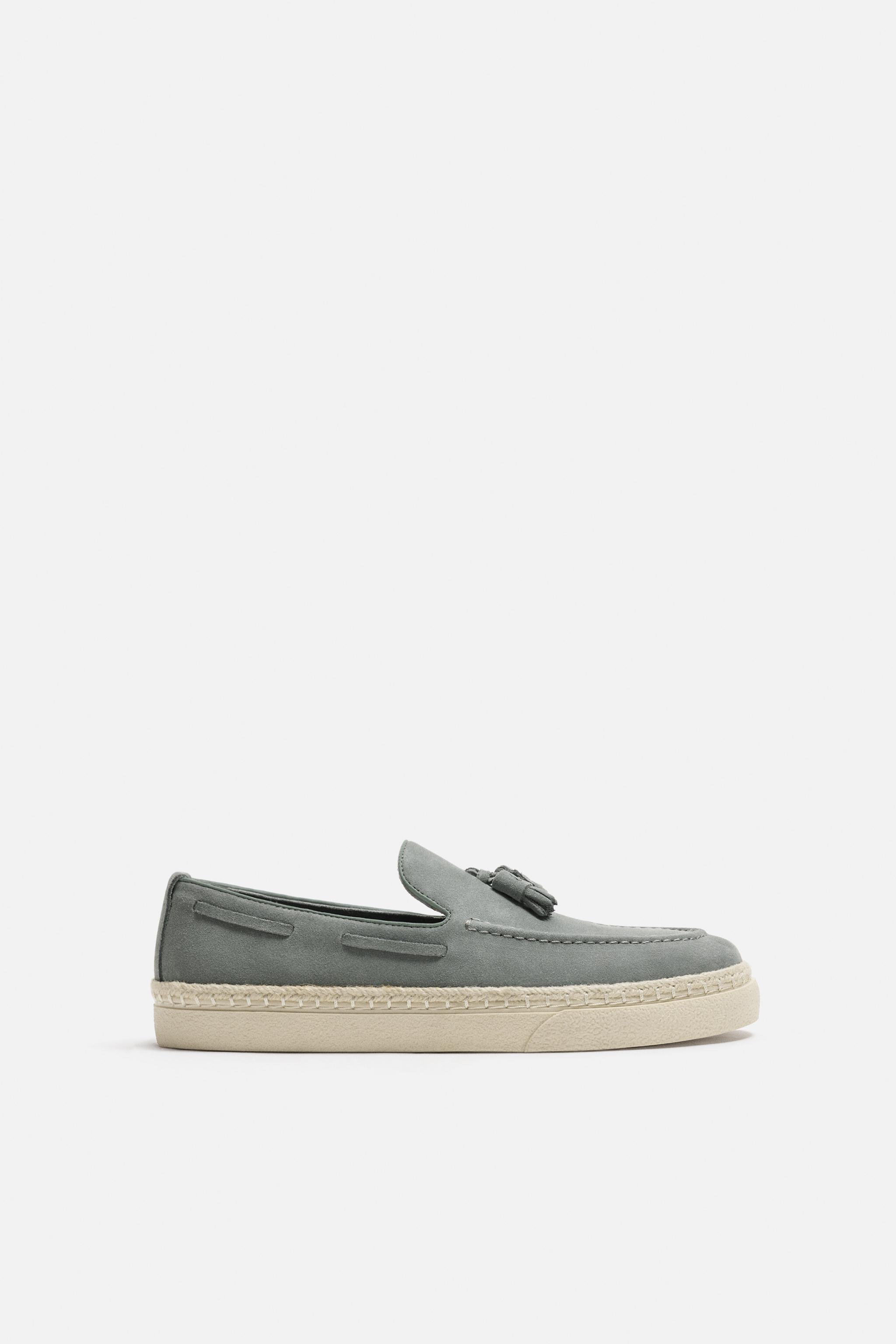 ZARA ブラックレザータッセルローファー 美品】ZARA ブラック タッセルローファー 37 ローファー