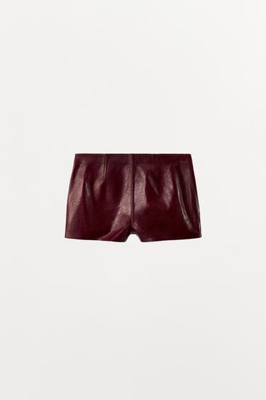 SHORT MINI CUIR 100% - GRENAT de Zara - Image 4