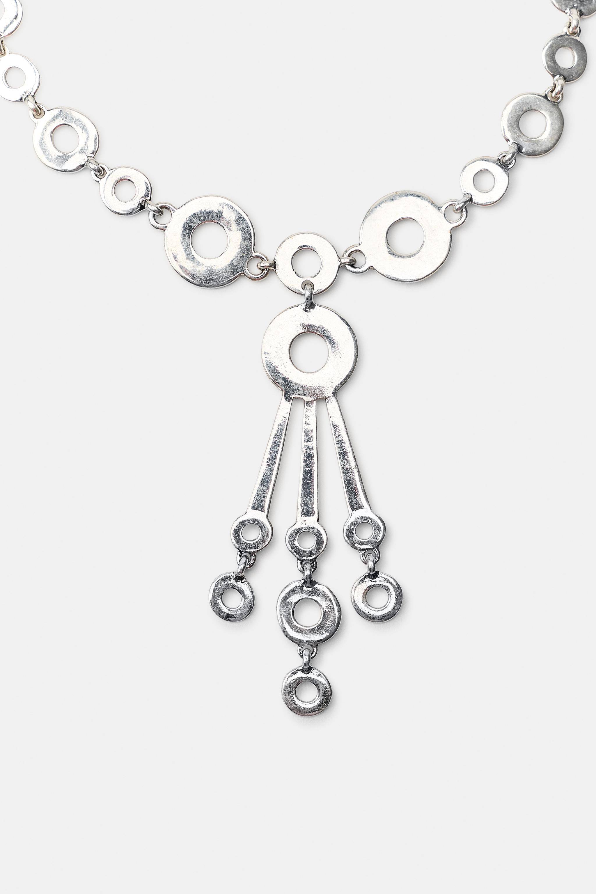 METAL CIRCLE CHOKER
