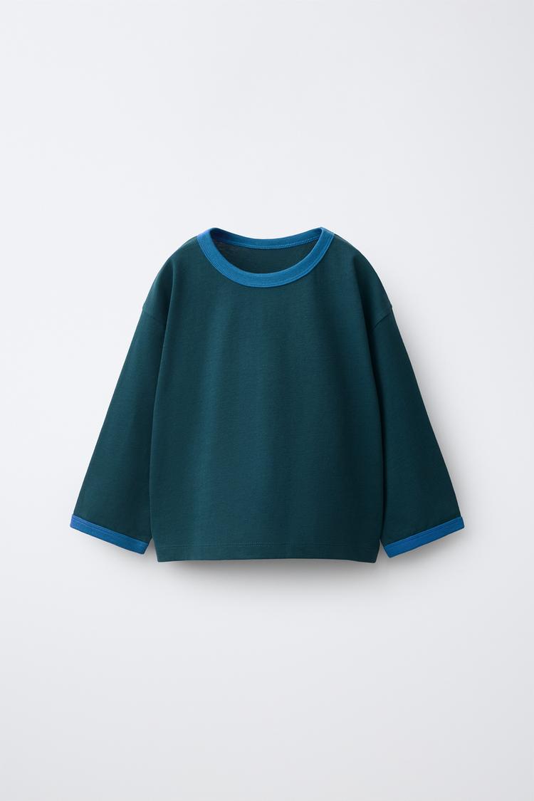 Camiseta vivos contraste