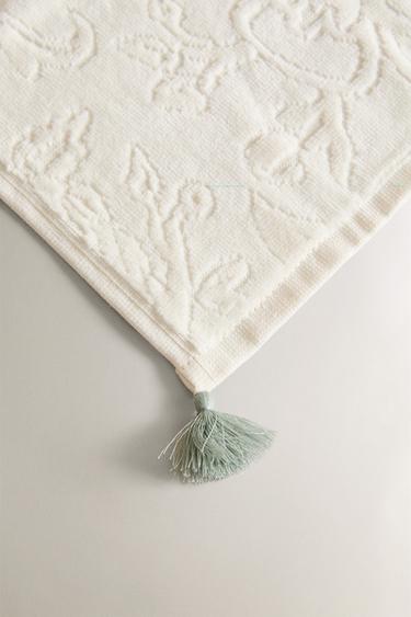 LOT SERVIETTES INVITÉS POMPONS (LOT DE 3) - Écru moyen de Zara - Image 3