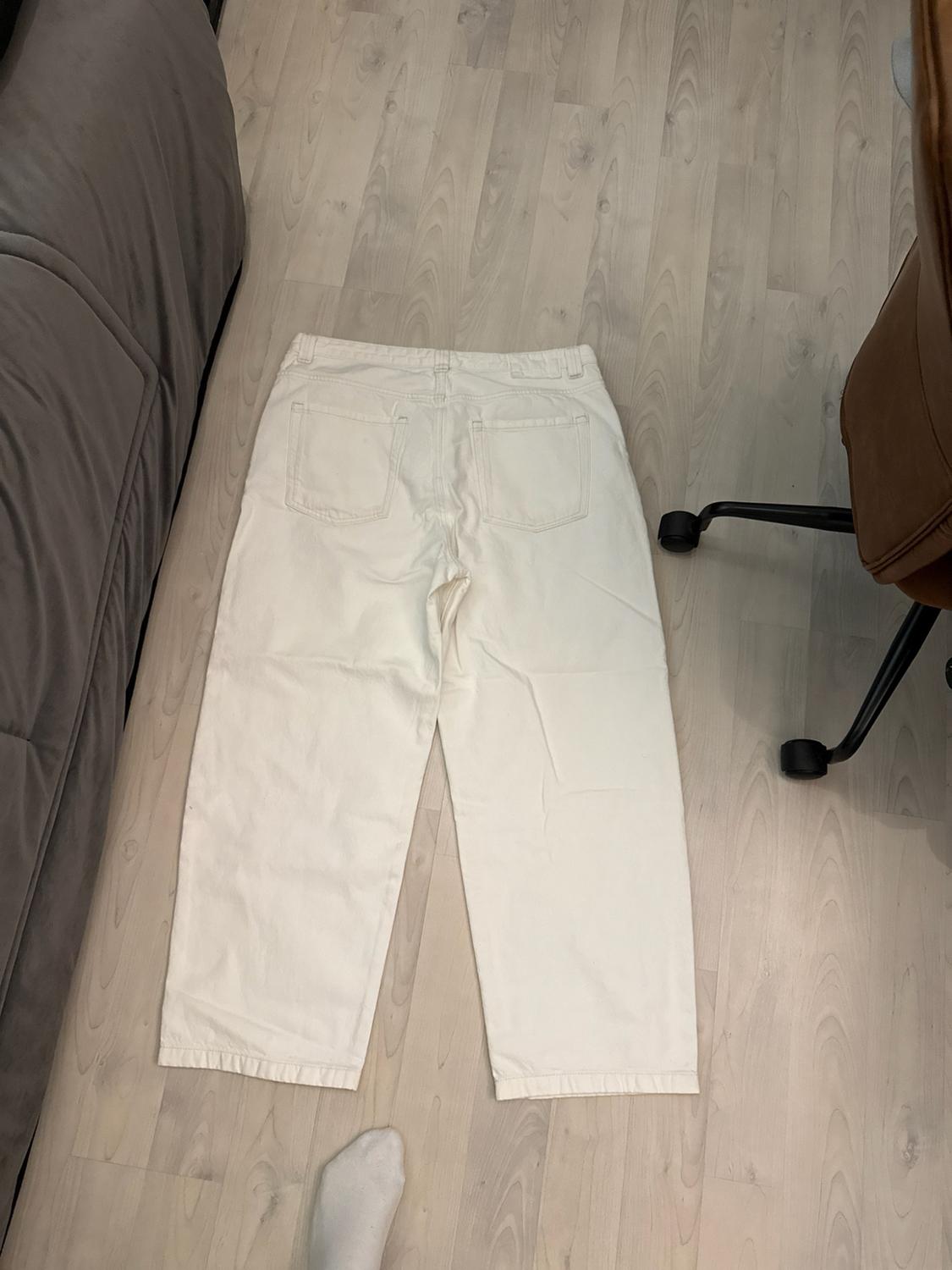 BALLOON FIT JEANS - Image 2