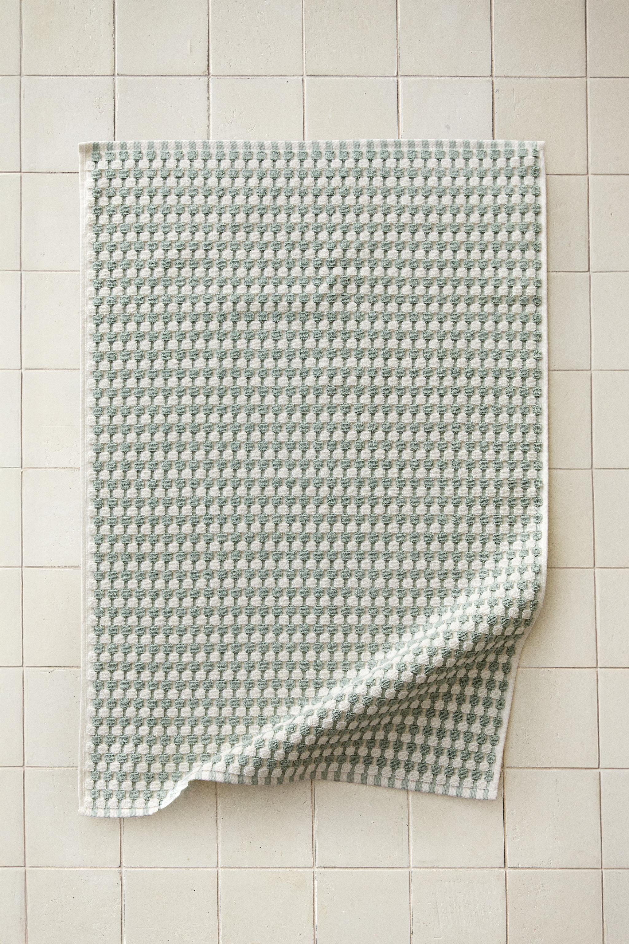 TEXTURED COTTON BATH MAT — Sea green