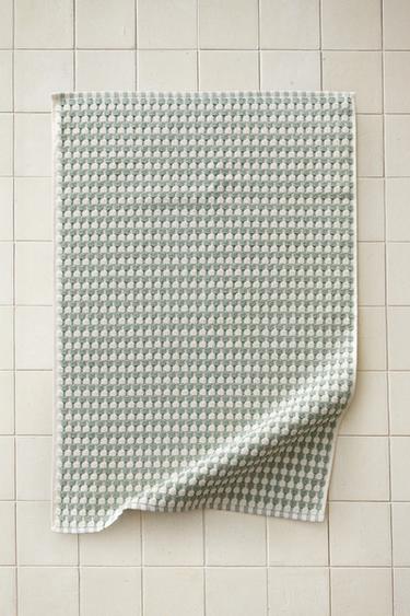 SERVIETTE DE BAIN TEXTURÉE EN COTON - Vert d'eau de Zara - Image 4