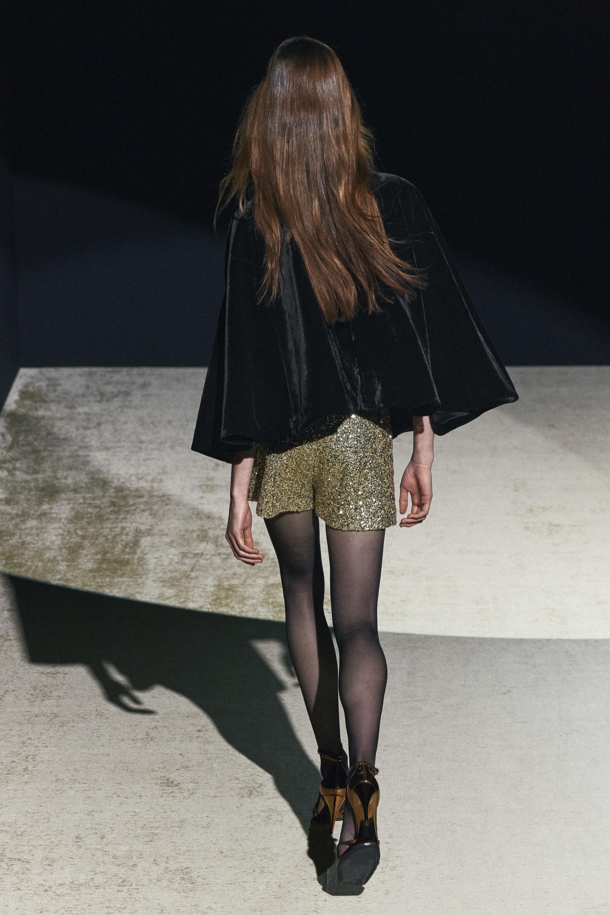 VELVET CAPE ZW COLLECTION - Black | ZARA United States