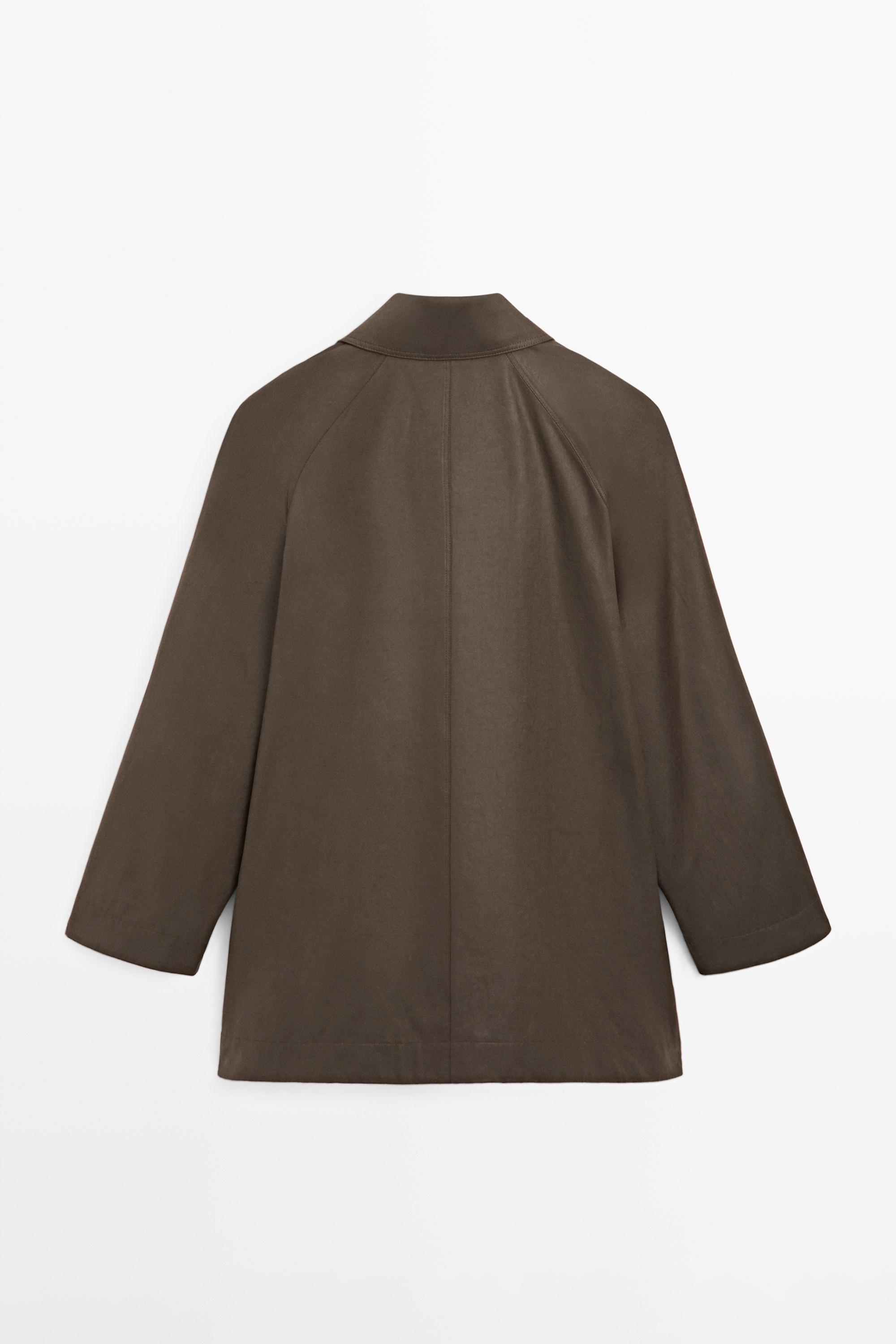 Long parka with pocket details