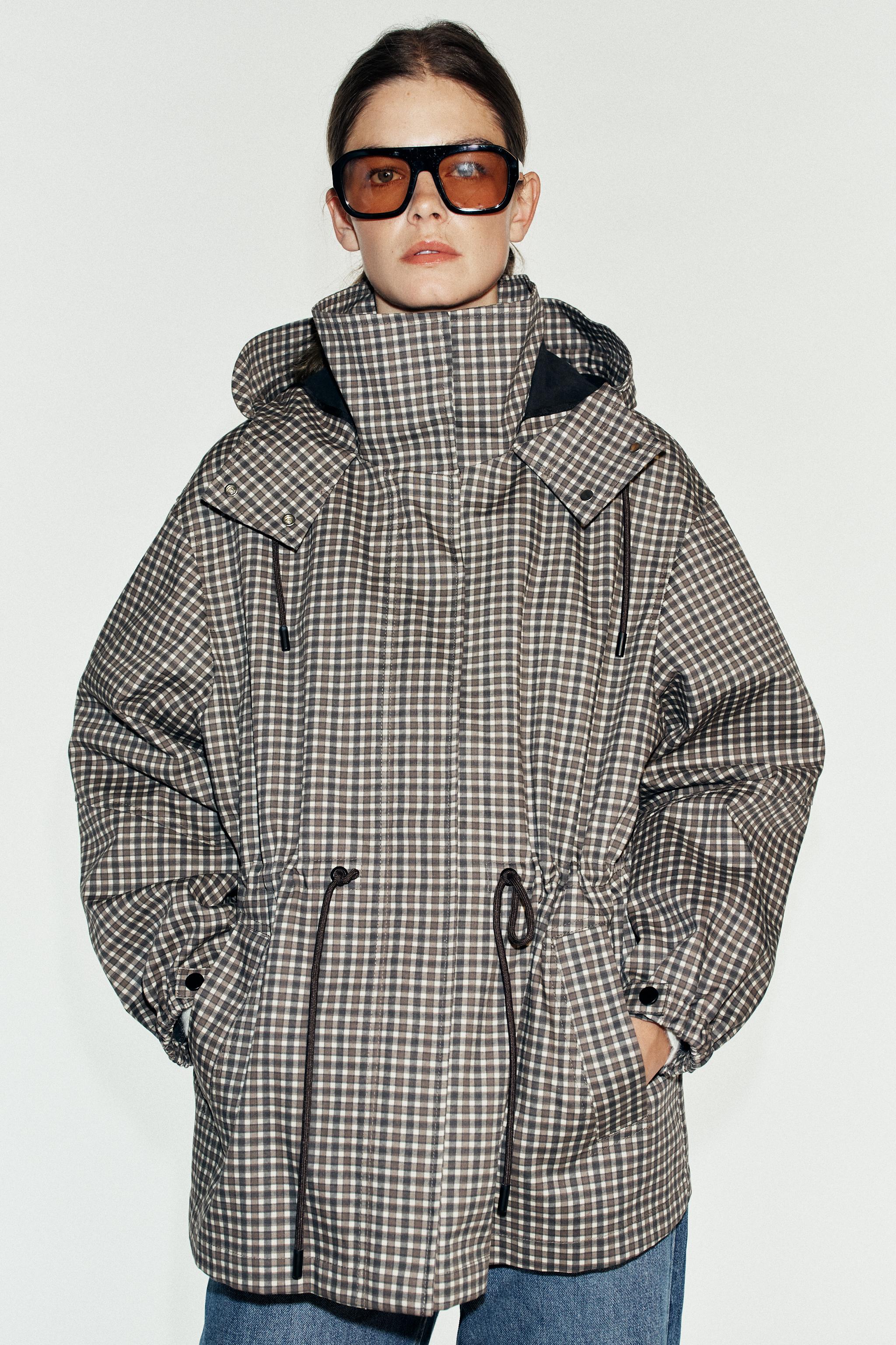 PLAID HOODED JACKET — Brown