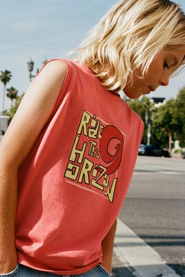TOP MED PRINT - koral fra Zara