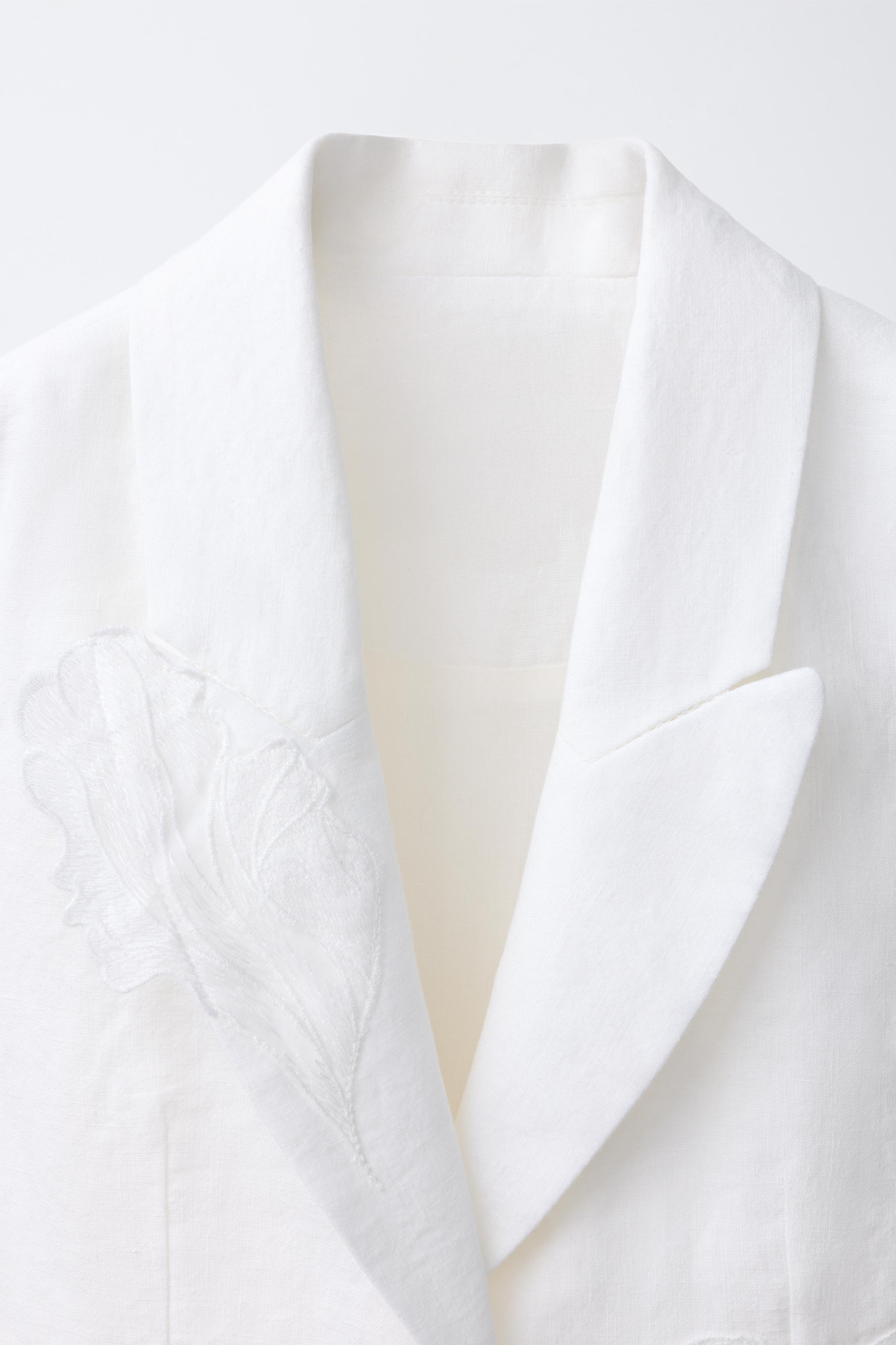 100% LINEN EMBROIDERED FLOWER VEST