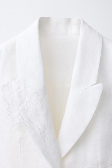 GILET BRODÉ À FLEURS 100% LIN - Écru de Zara - Image 2