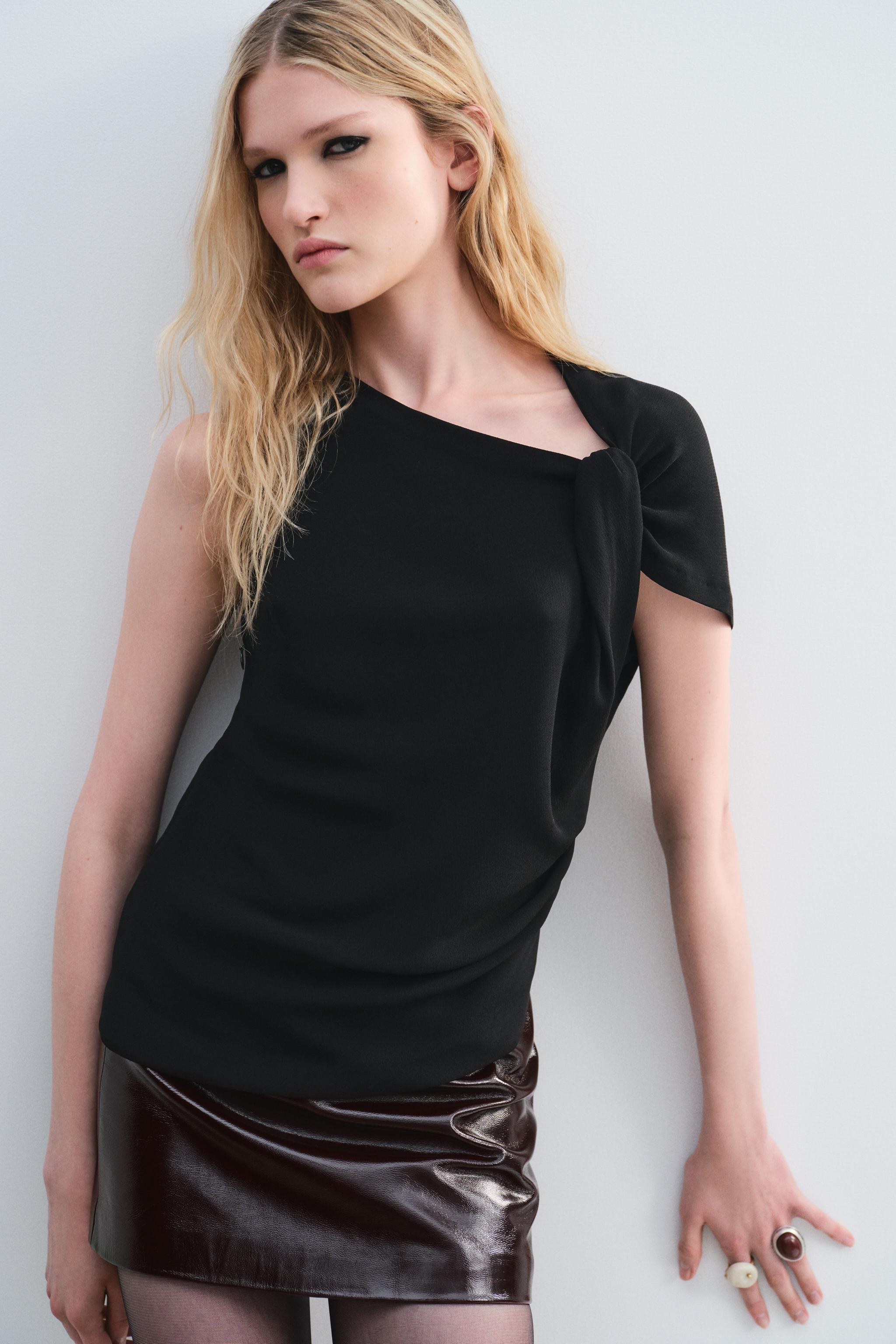 black flowy top