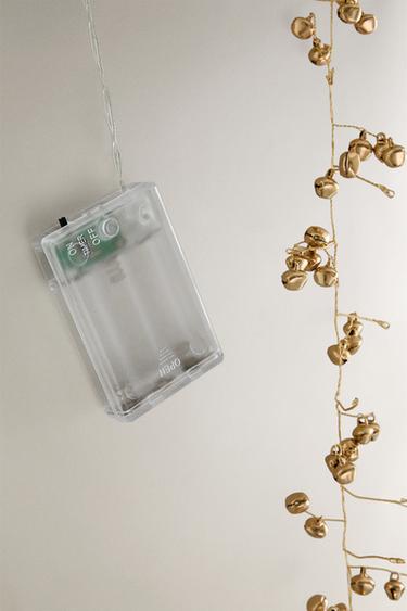 CHRISTMAS GARLAND WITH SLEIGH BELLS - Golden by Zara - Image 4
