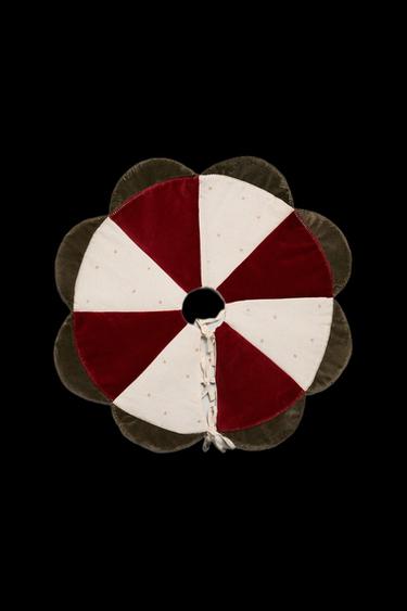 Zara DECORATIVE VELVET CHRISTMAS TREE SKIRT - Multicolored