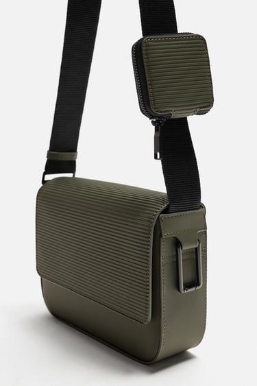 SAC BANDOULIÈRE TEXTURÉ EFFET GOMME - Vert kaki de Zara - Image 4