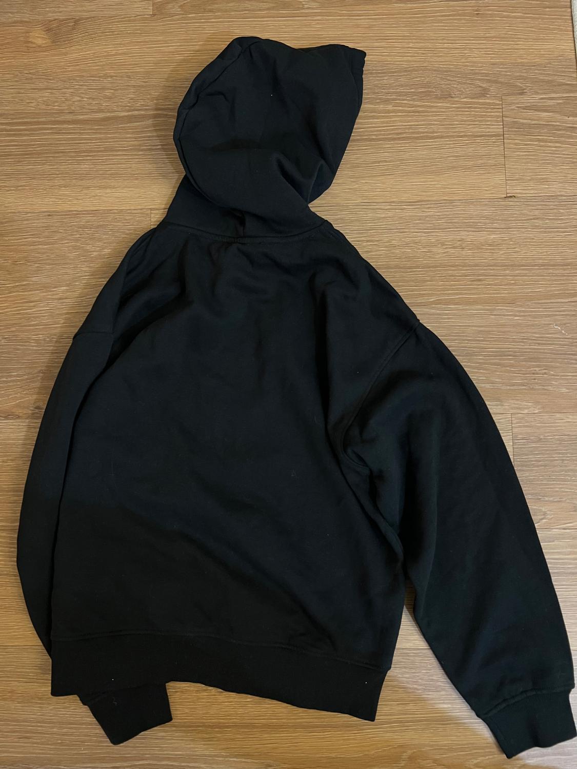 BASIC HOODIE SWEATSHIRT - Image 2