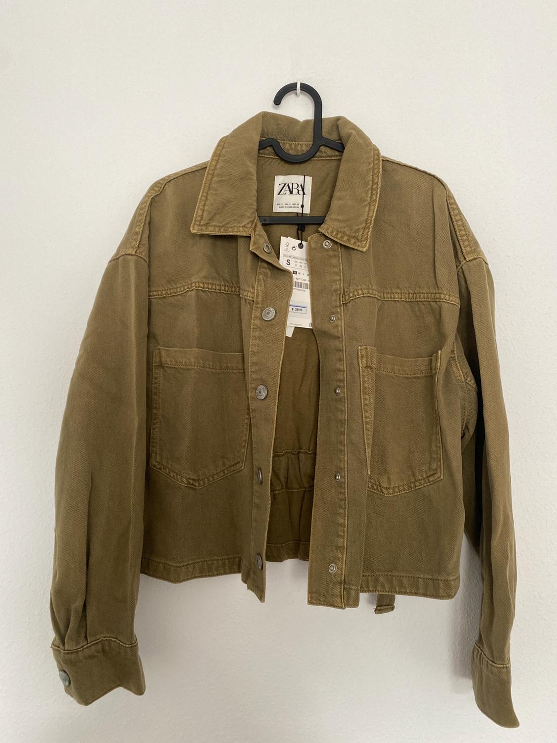 CROPPED DENIM OVERSHIRT