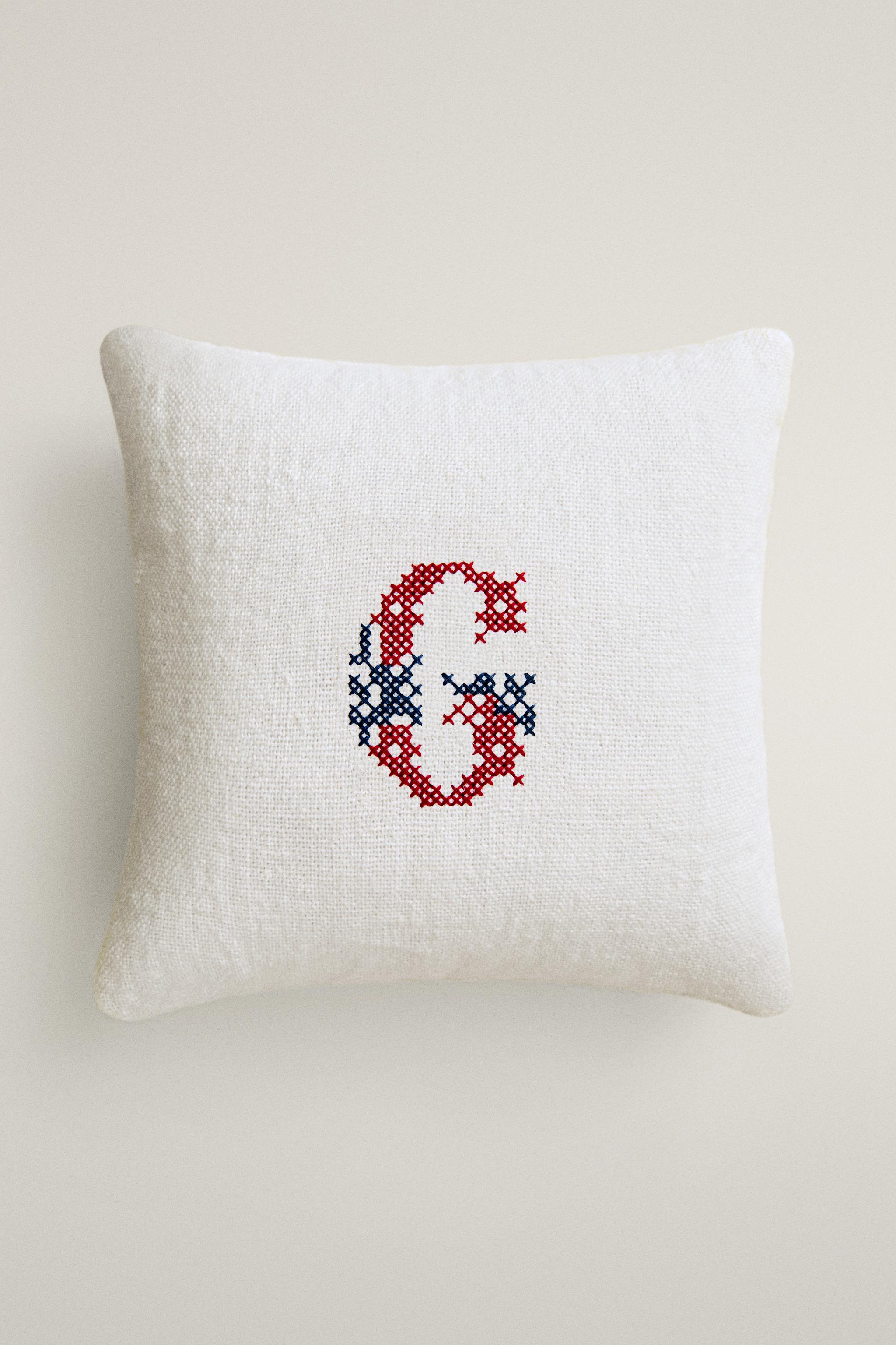 LETTER G EMBROIDERED LINEN CUSHION — Ecru