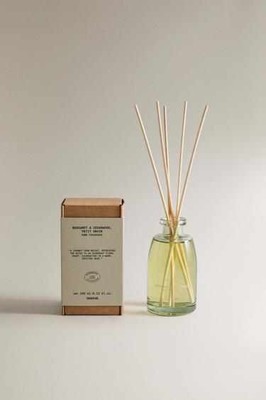 (240 ML) BERGAMOT & CEDARWOOD GEURSTOKJES - pistache van Zara