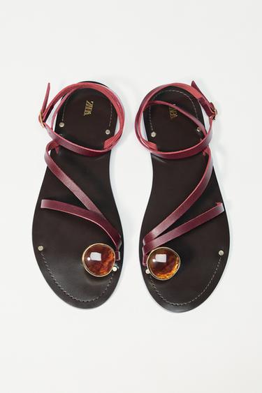 FLAT LEATHER SANDALS WITH STRAPS AND DECORATION - Burgundy Red by Zara