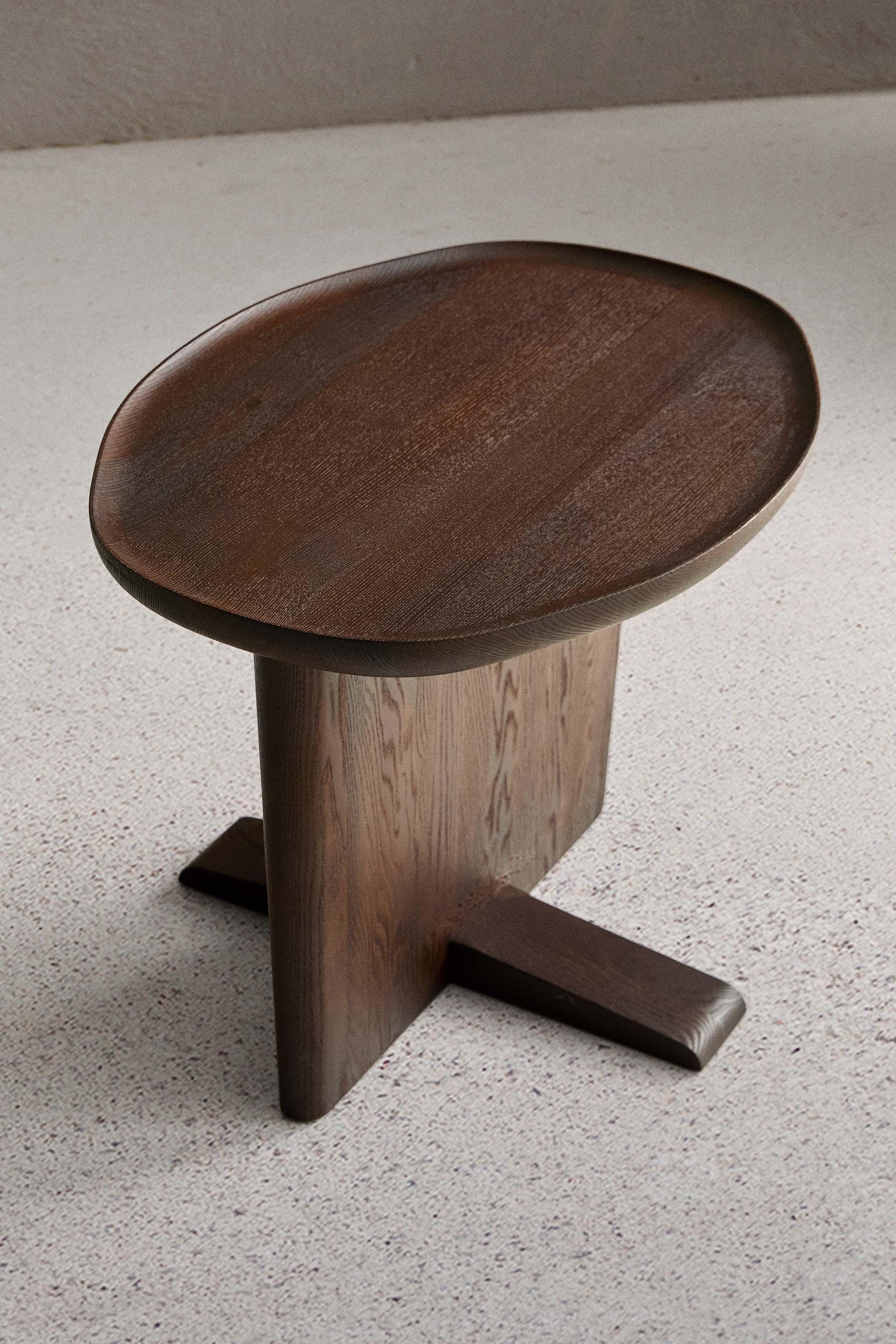 SIDETABLE 03 — Brown