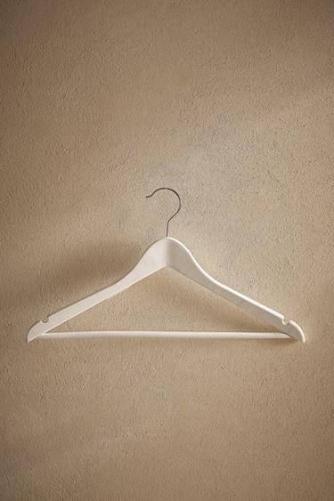 LACQUERED WOODEN HANGER (SET OF 3) - White by Zara - Image 10