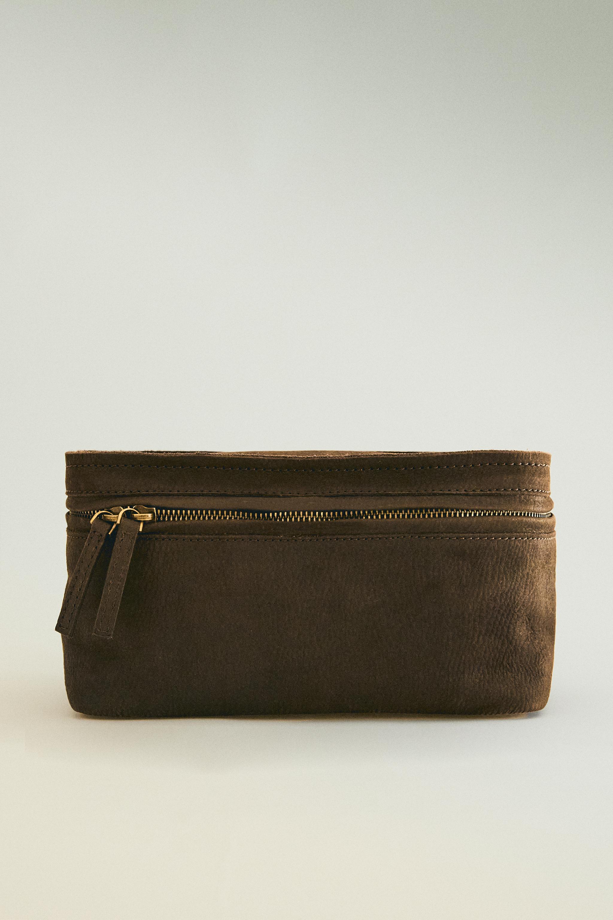FADED LEATHER MAKEUP BAG