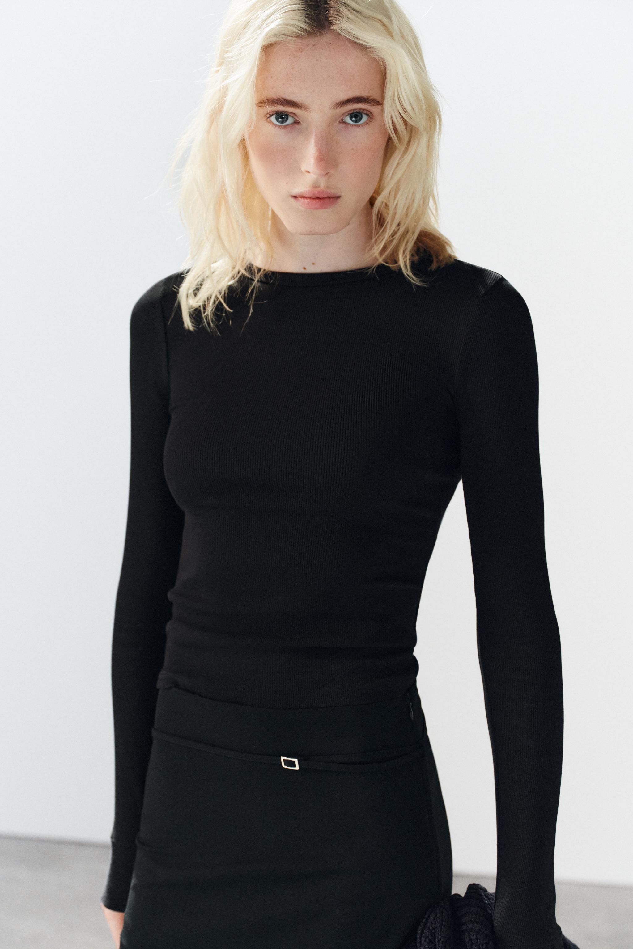RIBBED SNAP T-SHIRT