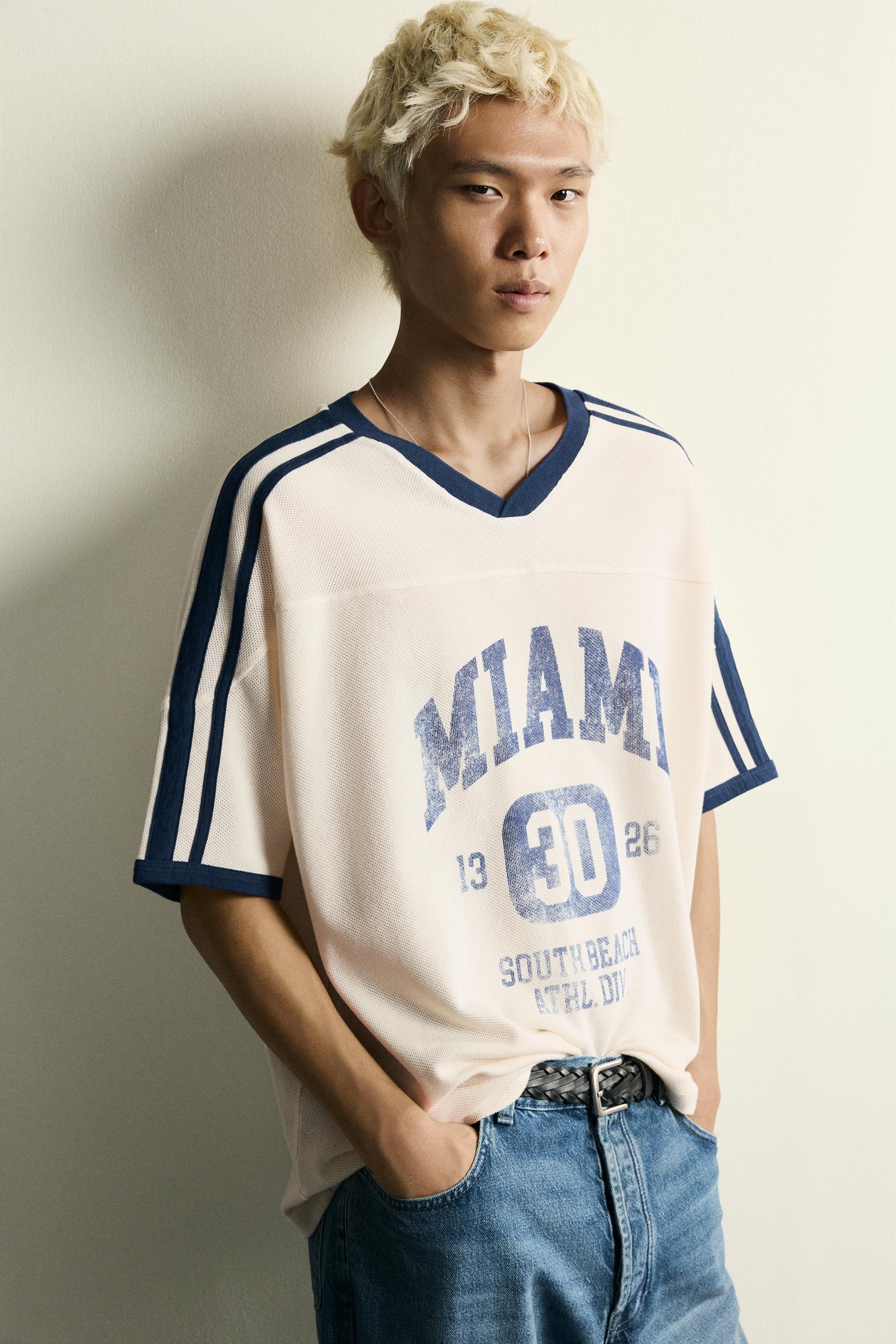 RELAXED FIT RETRO SOCCER PRINT T-SHIRT