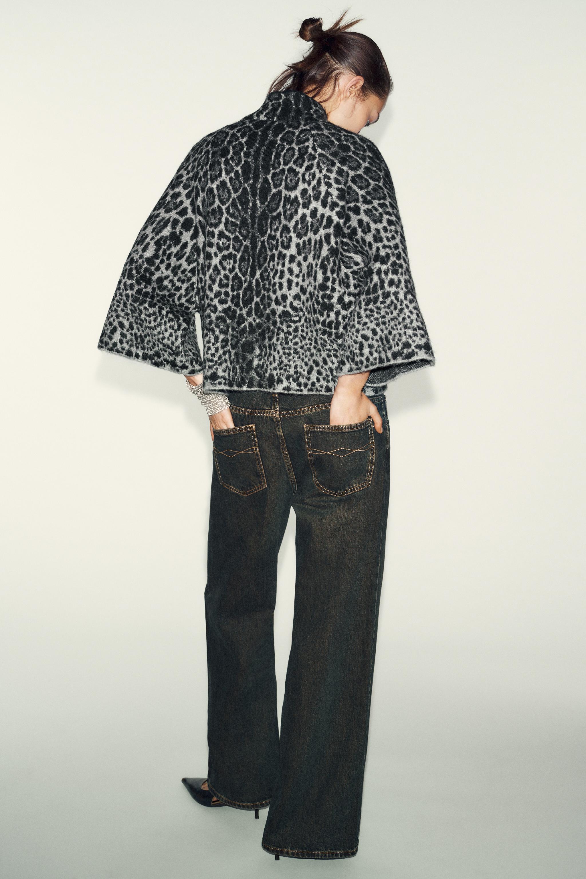 WIDE SLEEVE KNIT JUMPER