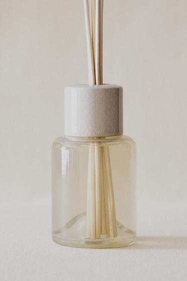 (190 ML) LUMINOUS CAMELLIA SCENTED REED DIFFUSERS - Light pink by Zara - Image 4