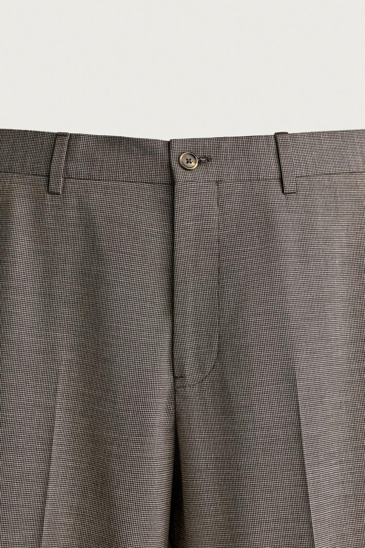 Pantalones de traje de corte regular con estampado de pata de gallo 7