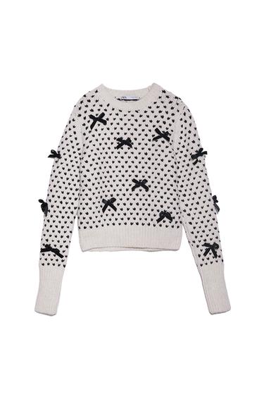KNIT SWEATER WITH BOWS