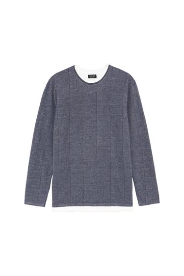 T-SHIRT WITH CONTRASTING UNDERSHIRT