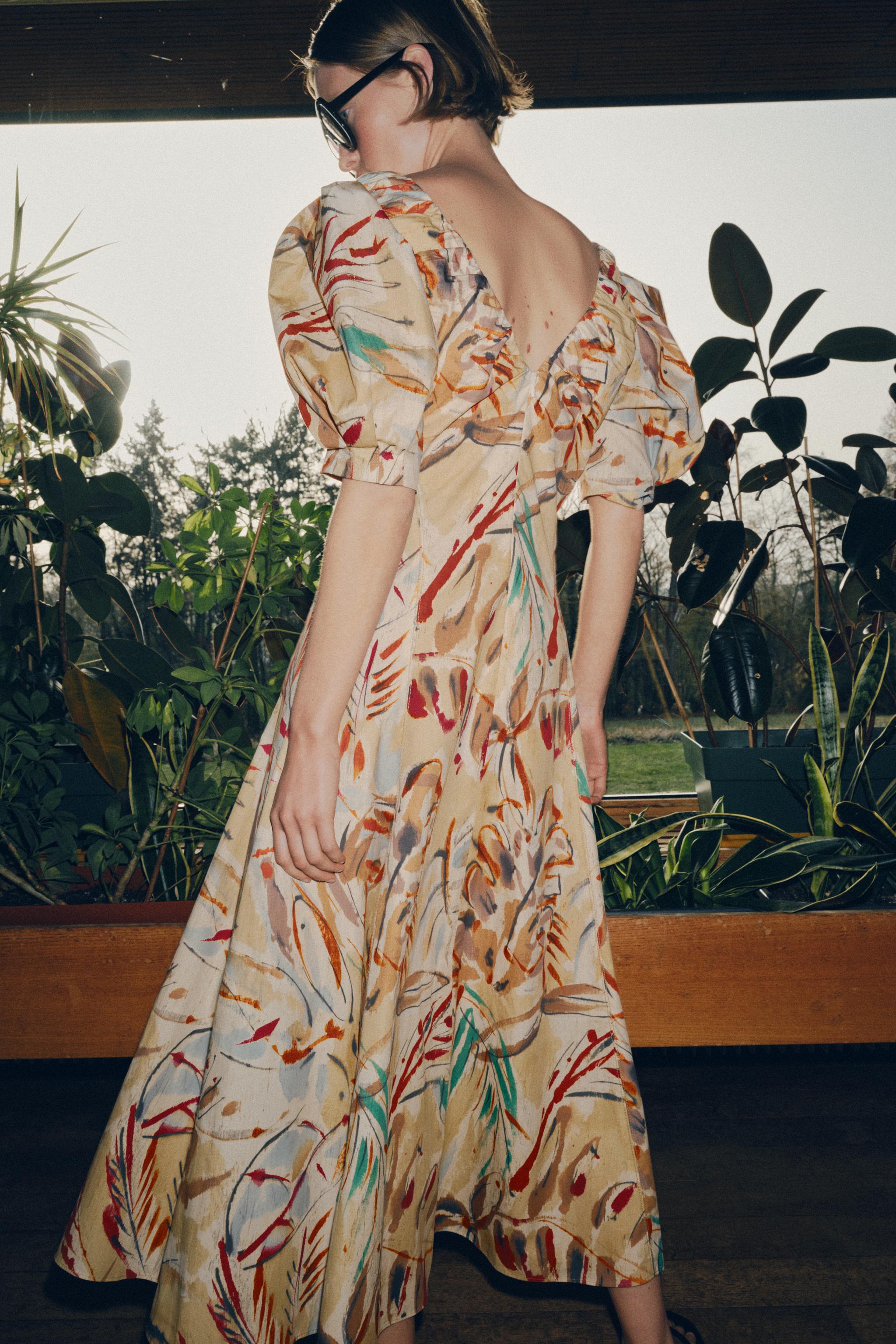 BALLOON SLEEVE PRINTED MIDI DRESS