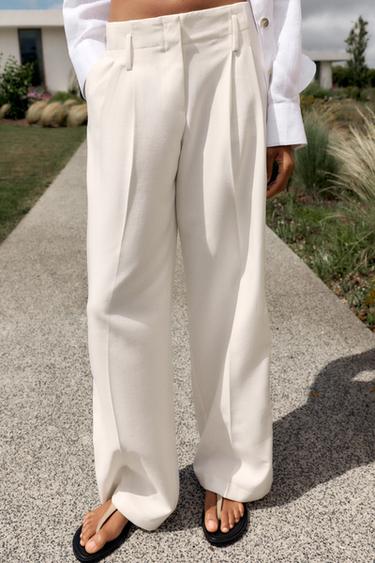 PANTALON LARGE À PINCES - Écru de Zara - Image 1