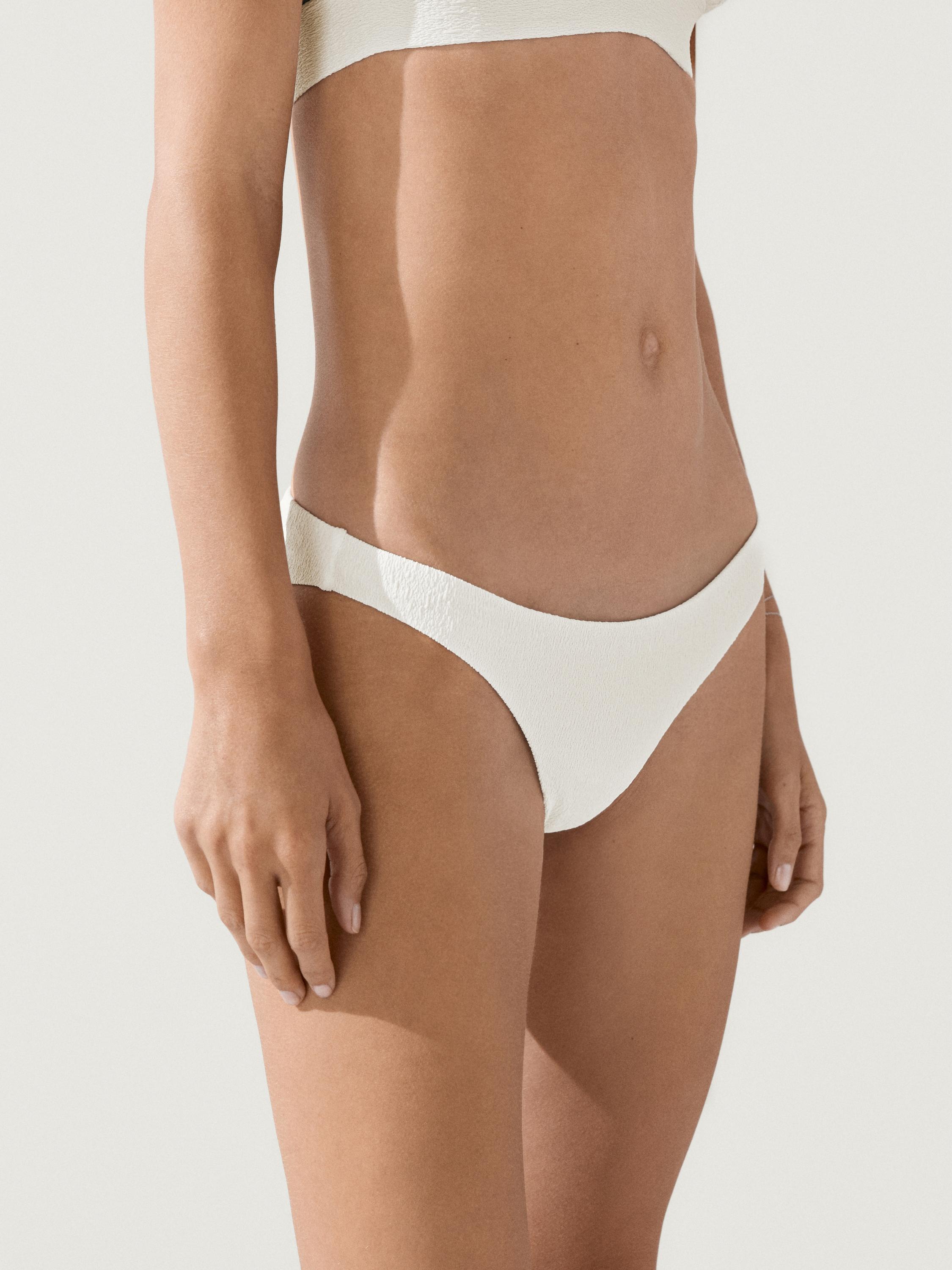 Textured bikini bottoms — Oyster-white
