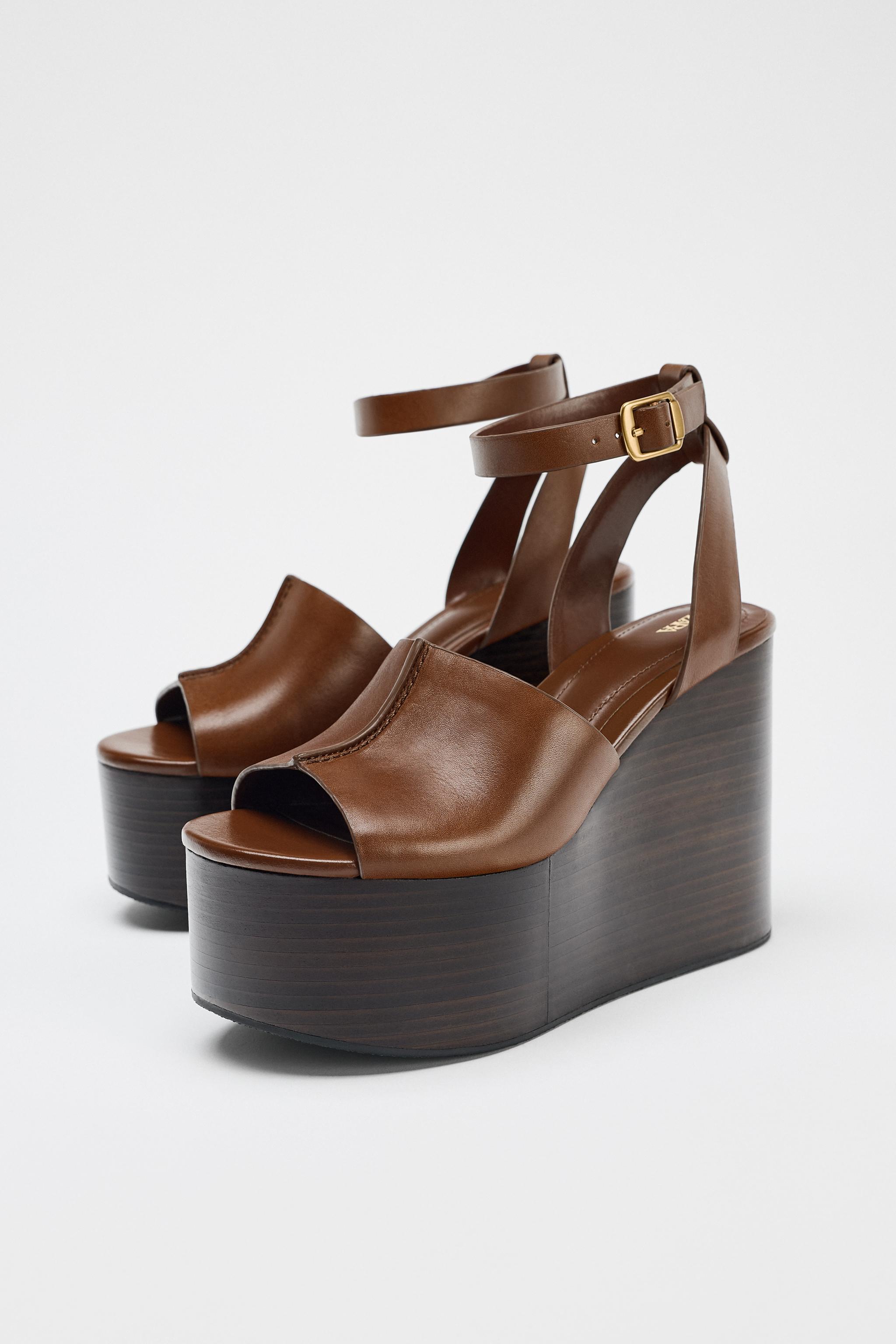 LEATHER WEDGE SANDALS WITH STRAP