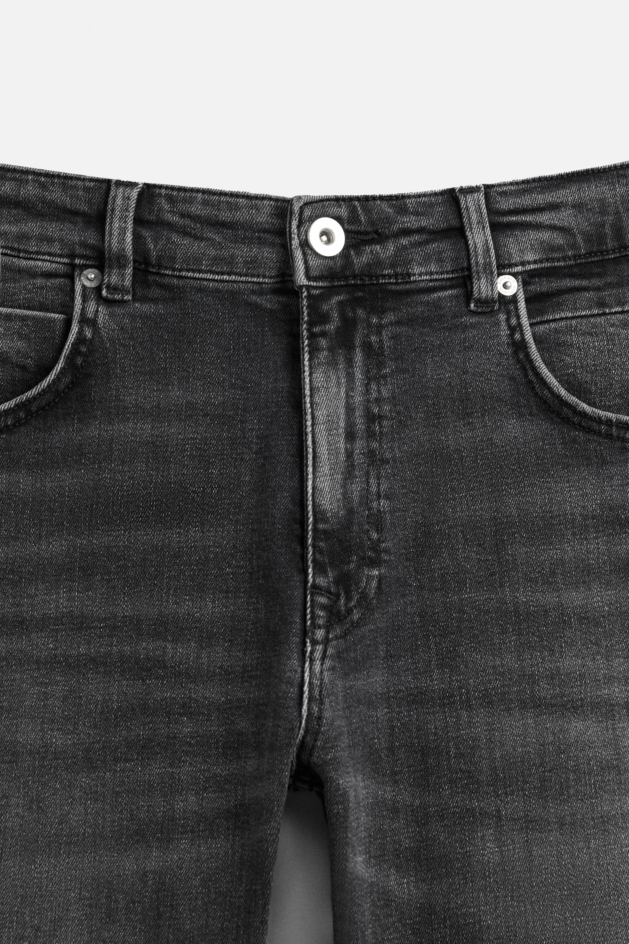 【ZARA】クロップド丈スキニーフィットデニムパンツ クロップド丈スキニーフィットジーンズ - カーボン | ZARA Japan