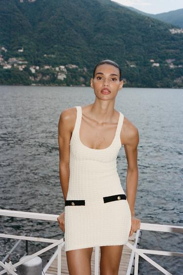 Zara STRETCH SHORT DRESS - Ecru / Black