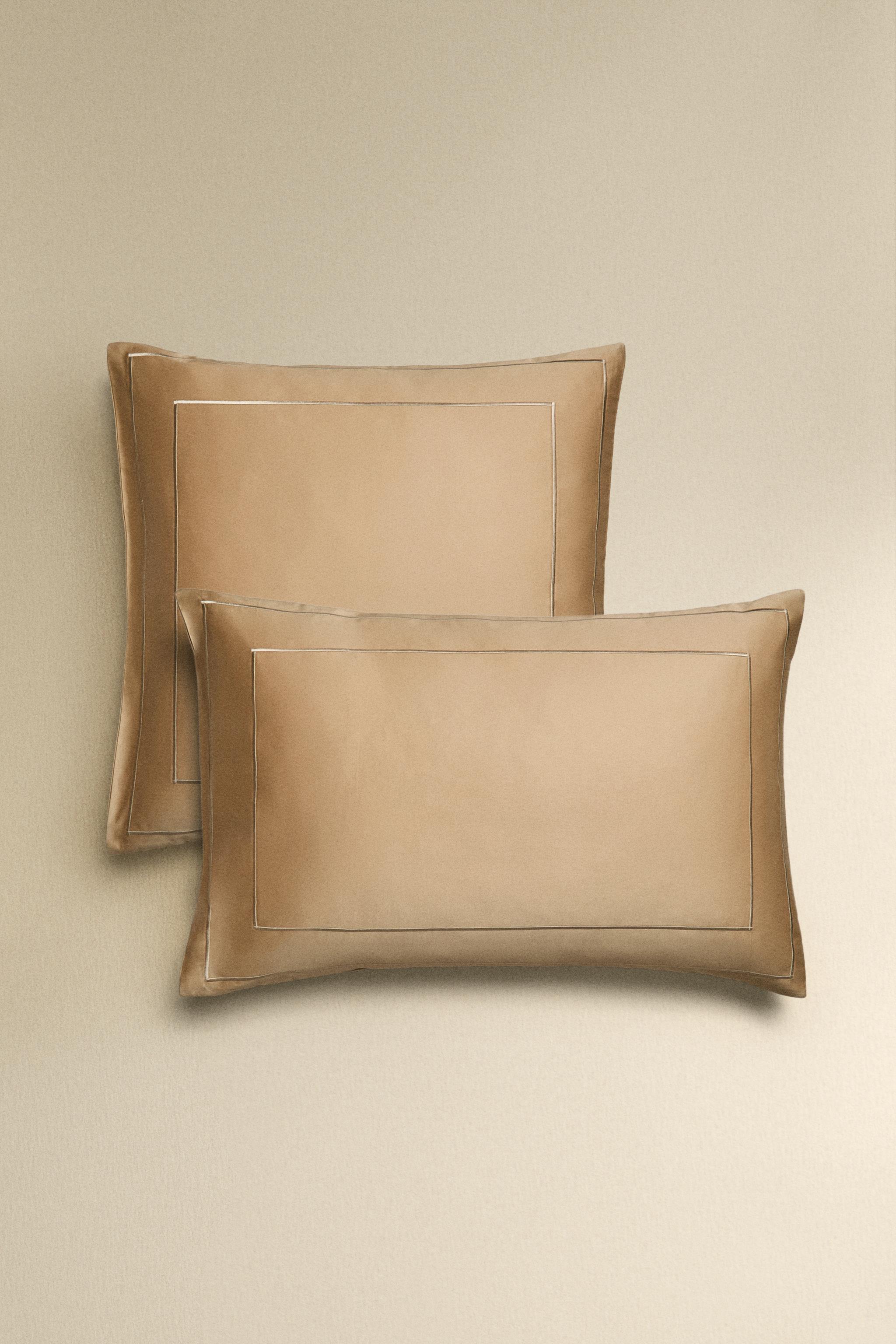 SATEEN PILLOWCASE WITH DOUBLE TRIM