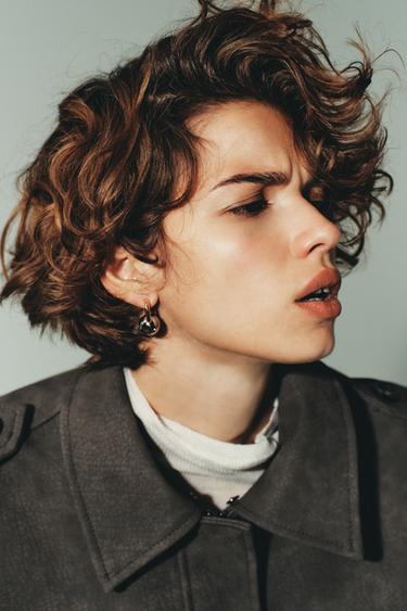 CONTRAST BALL EARRINGS - Gold / Silver by Zara