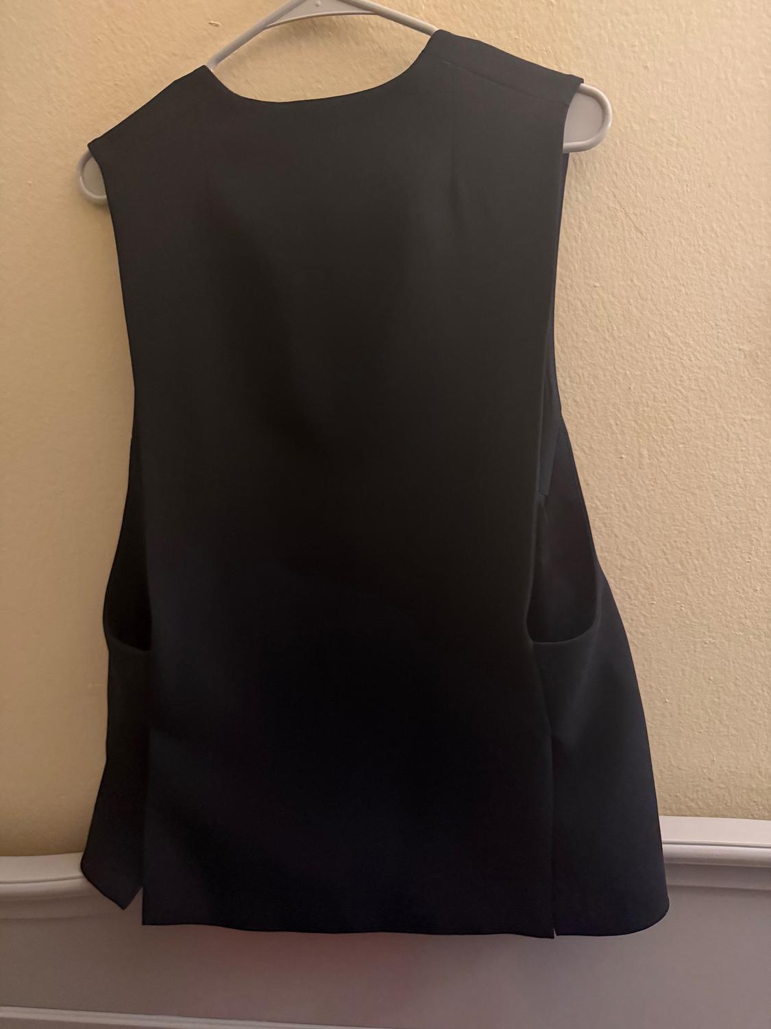 BLACK OVERSIZED VEST - Image 5