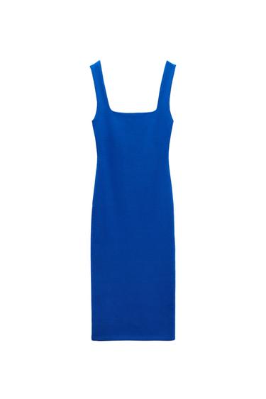 DRESS WITH SQUARED NECKLINE