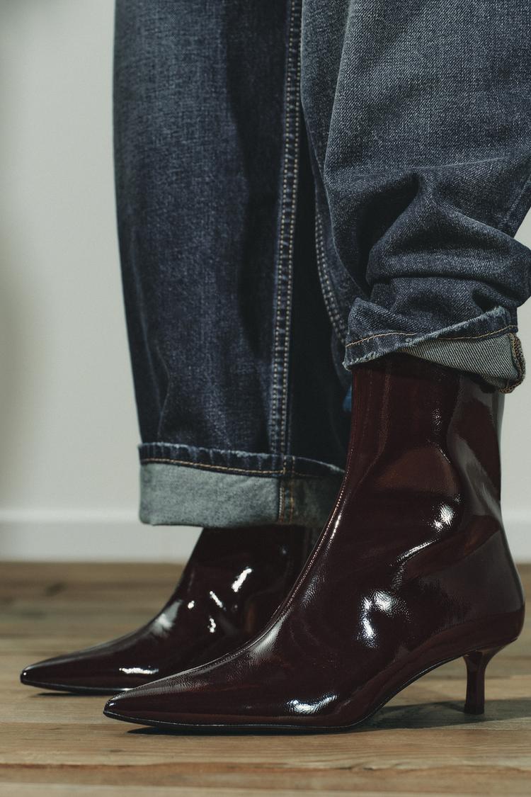 PATENT EFFECT KITTEN HEEL ANKLE BOOTS