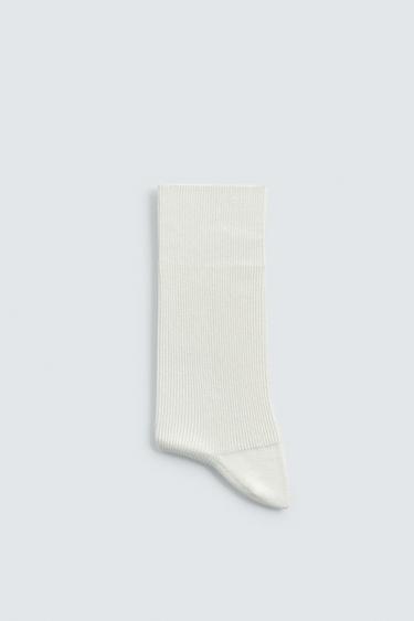 CHAUSSETTES CÔTELÉES EN MÉLANGE DE COTON - Blanc cassé de Zara - Image 1
