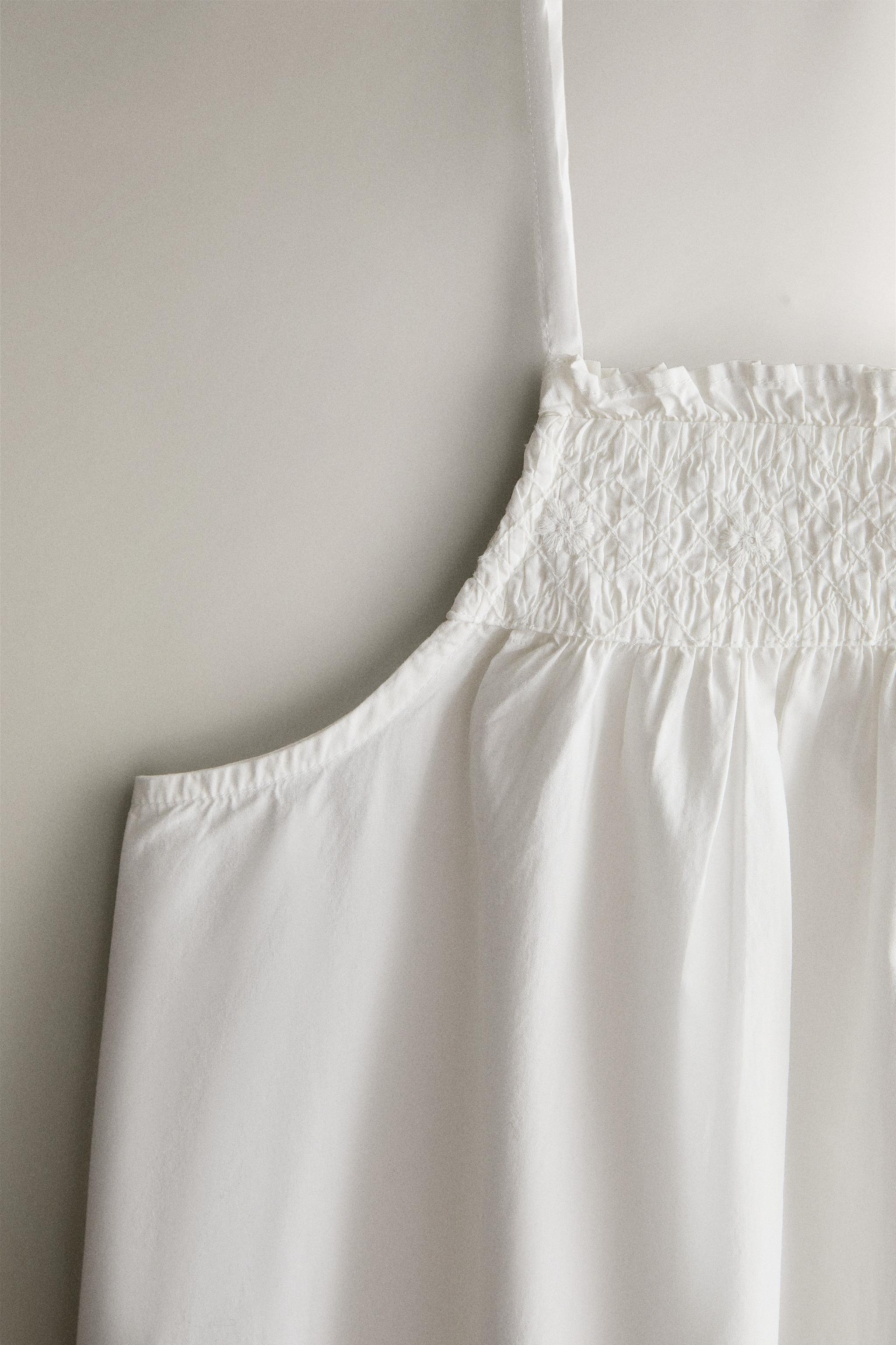 GATHERED COTTON NIGHTGOWN